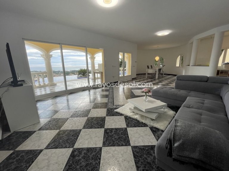 Villa for Sale in Calpe, Alicante 24
