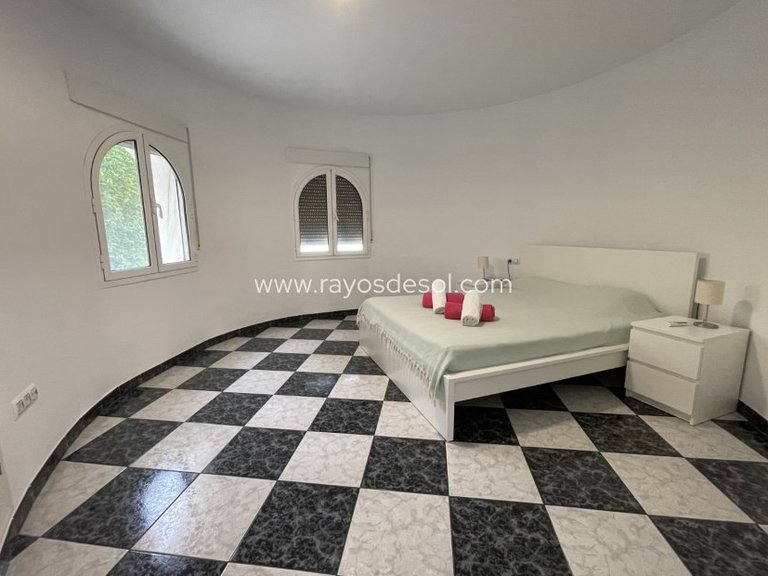 Villa for Sale in Calpe, Alicante 27