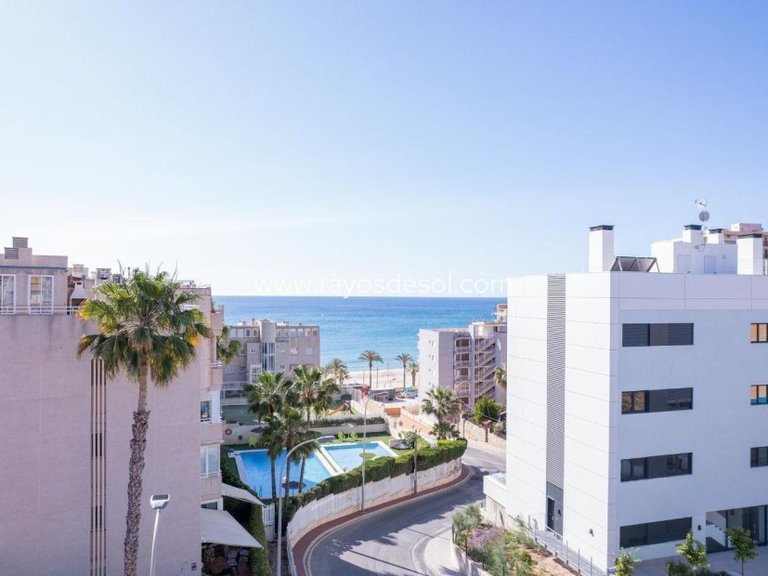 Penthouse for Sale in El Campello, Alicante 2