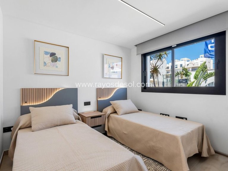 Apartment for Sale in Guardamar Del Segura, Alicante 29