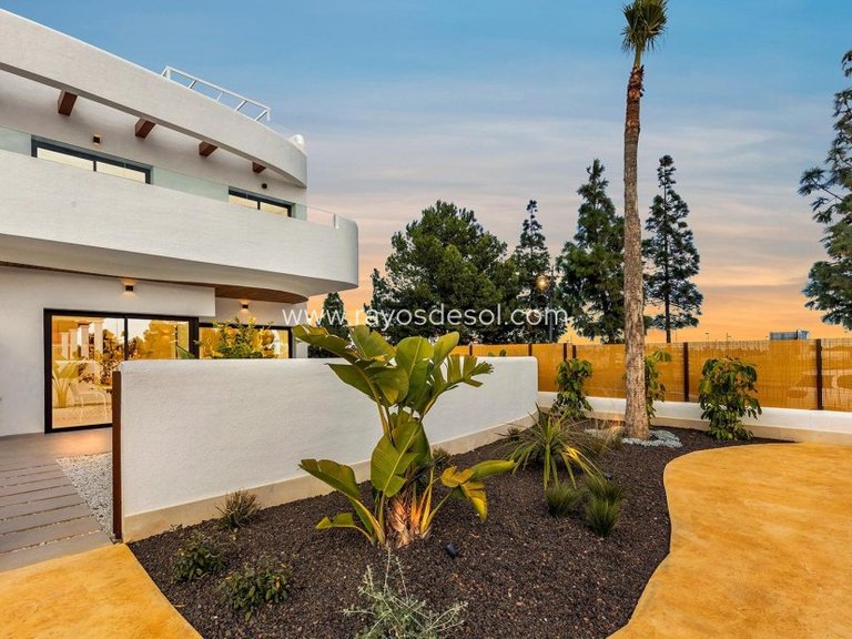 Apartment for Sale in Los Alcazares, Murcia 1