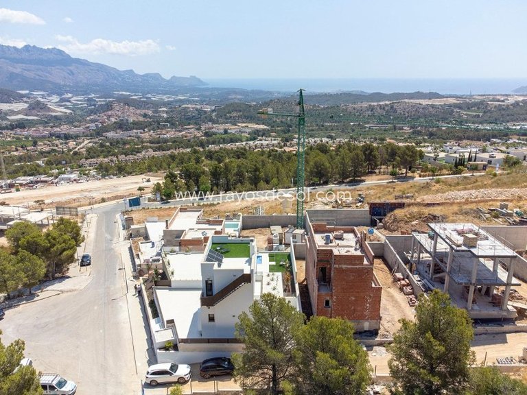 Villa for Sale in Polop, Alicante 2