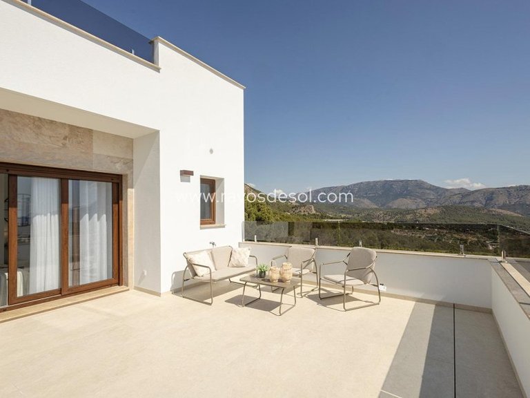 Villa for Sale in Polop, Alicante 37