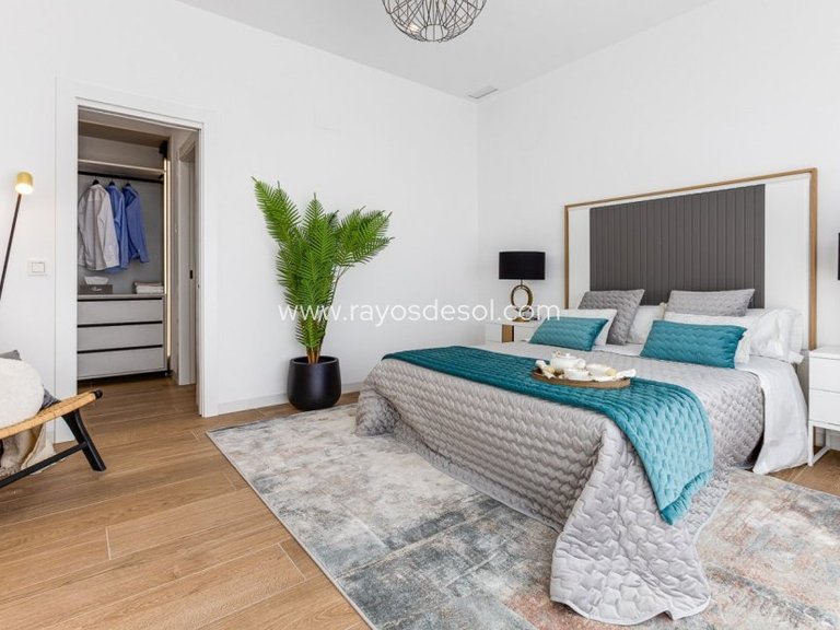 Villa for Sale in Finestrat, Alicante 10