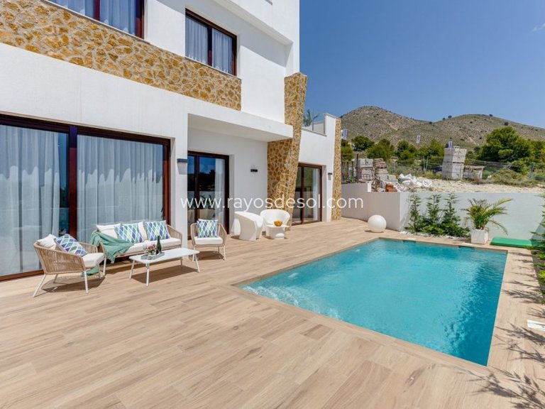 Villa for Sale in Finestrat, Alicante 27