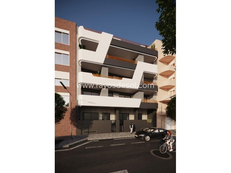 Penthouse for Sale in Torrevieja, Alicante 8