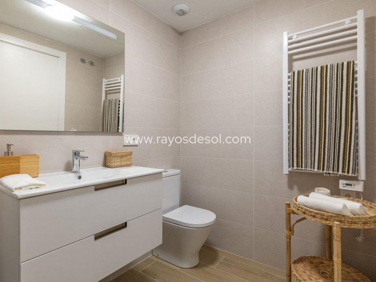 Apartment for Sale in Calpe, Alicante 40