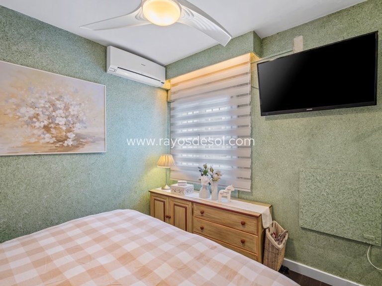 Penthouse for Sale in Torrevieja, Alicante 20