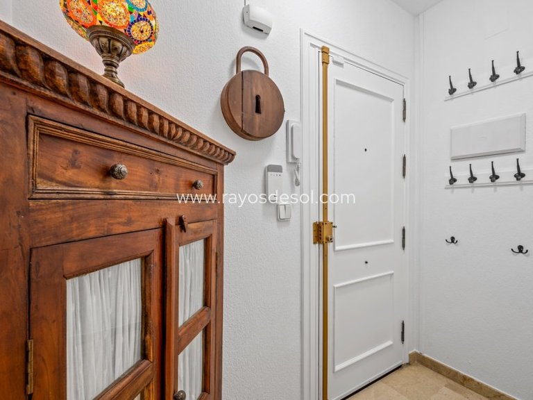 Penthouse for Sale in Torrevieja, Alicante 29