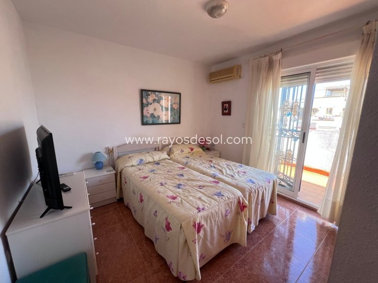 Villa for Sale in Vistabella Golf, Alicante 14