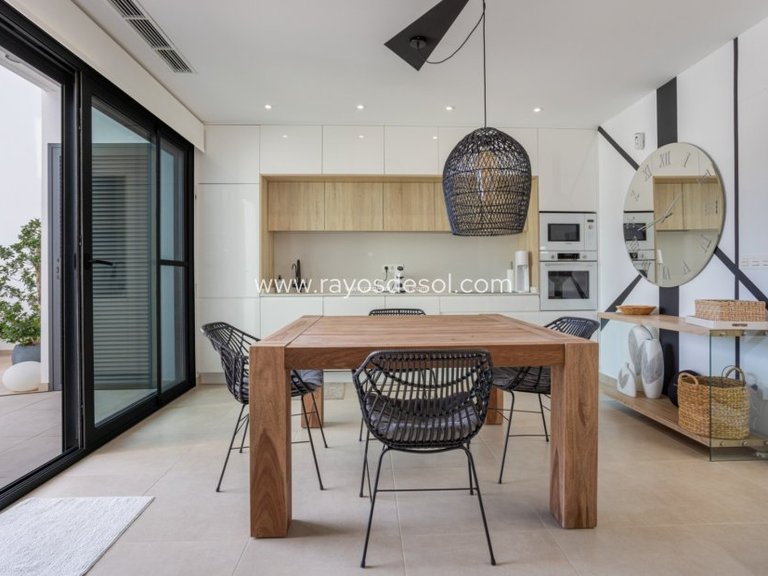 Villa for Sale in Benijofar, Alicante 11