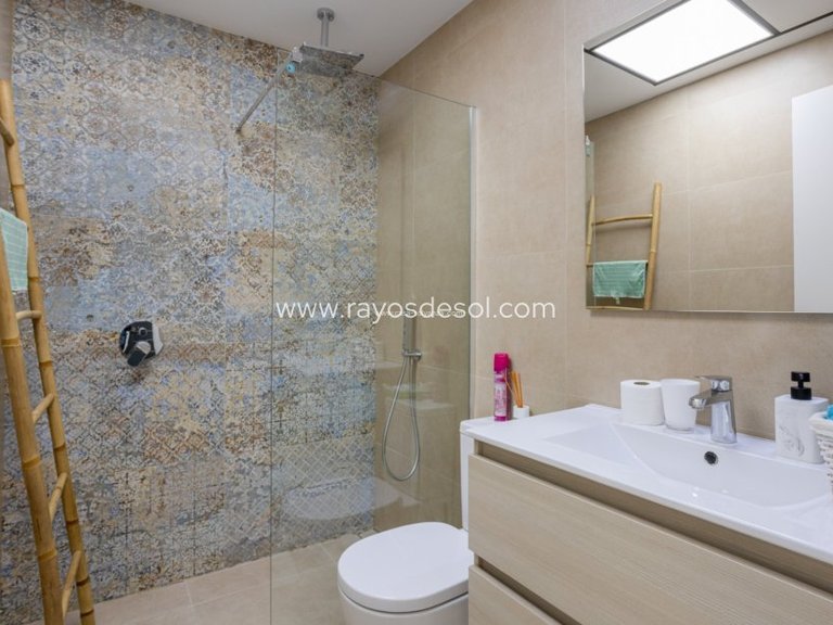 Villa for Sale in Benijofar, Alicante 16