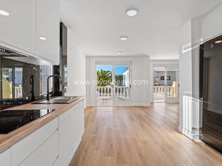 Villa for Sale in Benijofar, Alicante 3