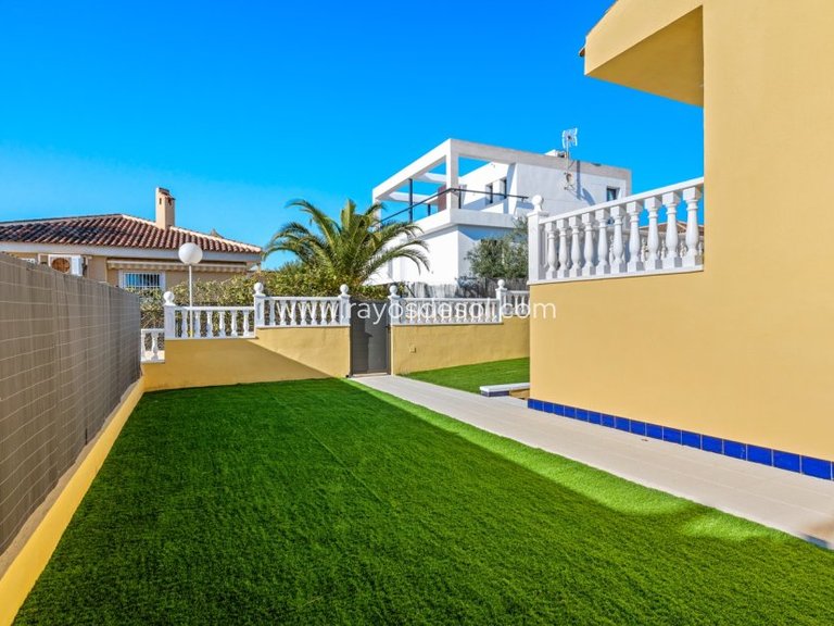 Villa for Sale in Benijofar, Alicante 21