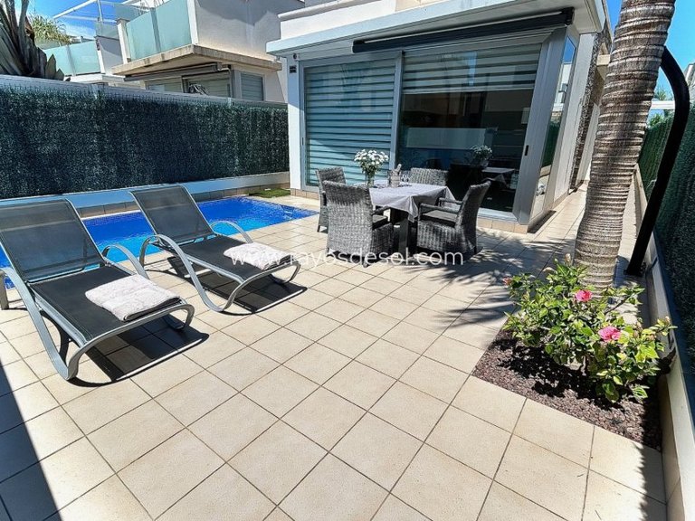 Villa for Sale in San Pedro Del Pinatar, Alicante 3