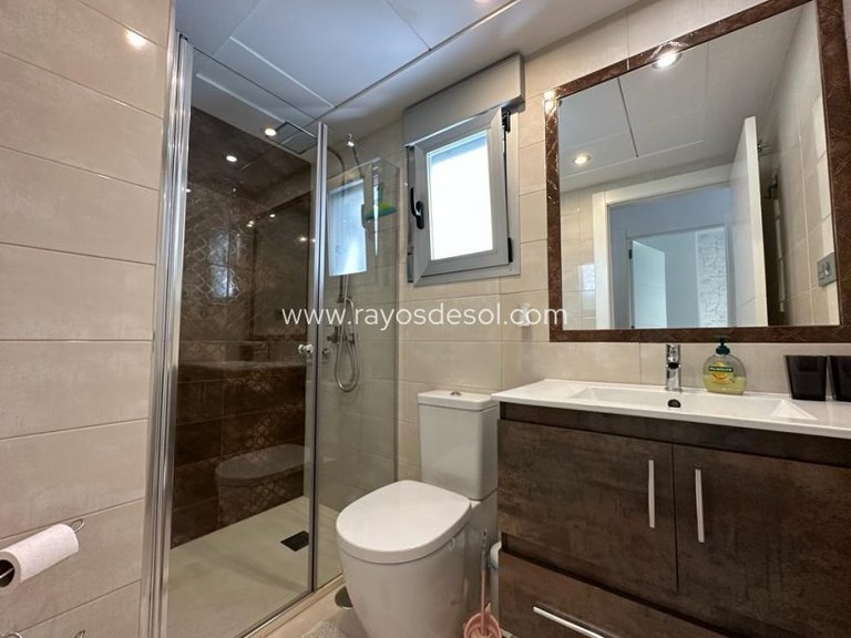 Villa for Sale in San Pedro Del Pinatar, Alicante 17