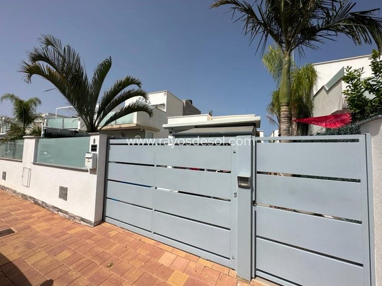 Villa for Sale in San Pedro Del Pinatar, Alicante 20