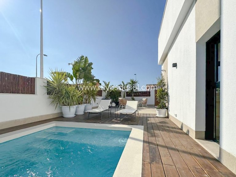 Villa for Sale in Santiago De La Ribera, Alicante 8