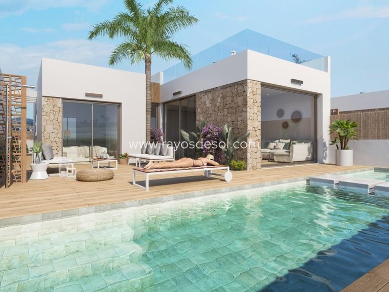 Villa for Sale in Los Alcazares, Murcia 7