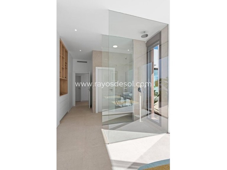 Villa for Sale in Los Alcazares, Murcia 27