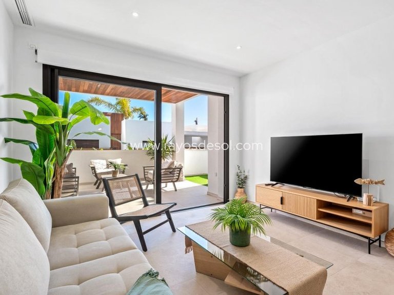 Apartment for Sale in Los Alcazares, Murcia 17