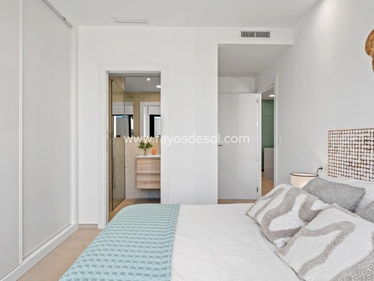 Apartment for Sale in Los Alcazares, Murcia 28