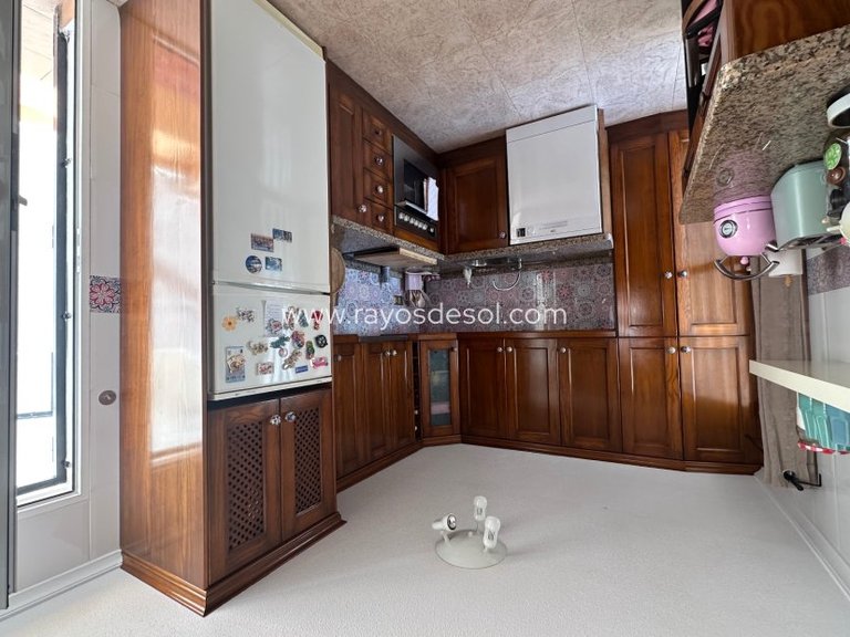 Villa for Sale in Guardamar Del Segura, Alicante 16