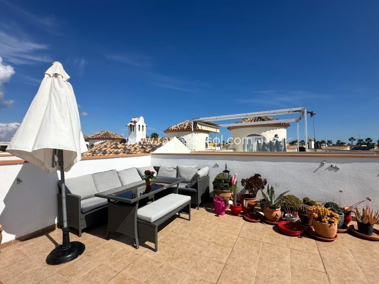 Villa for Sale in Guardamar Del Segura, Alicante 24