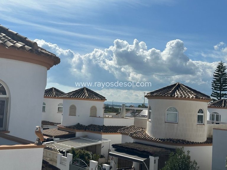 Villa for Sale in Guardamar Del Segura, Alicante 25