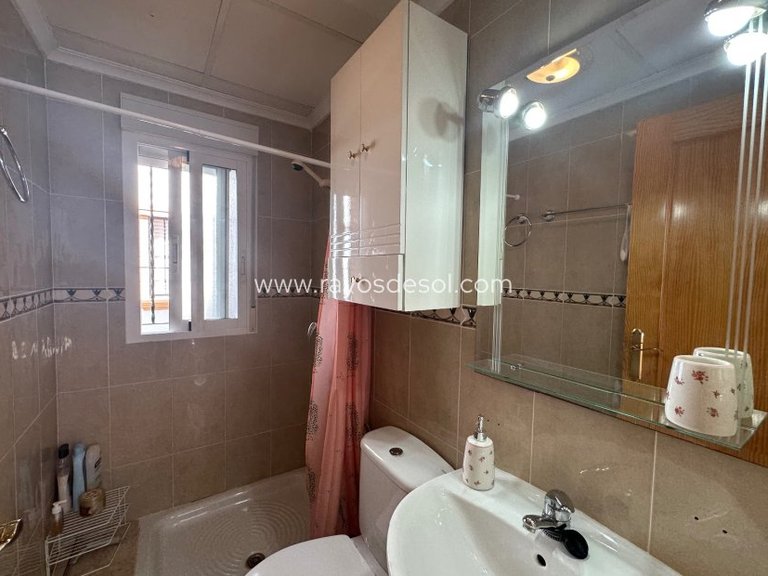 Villa for Sale in Guardamar Del Segura, Alicante 14