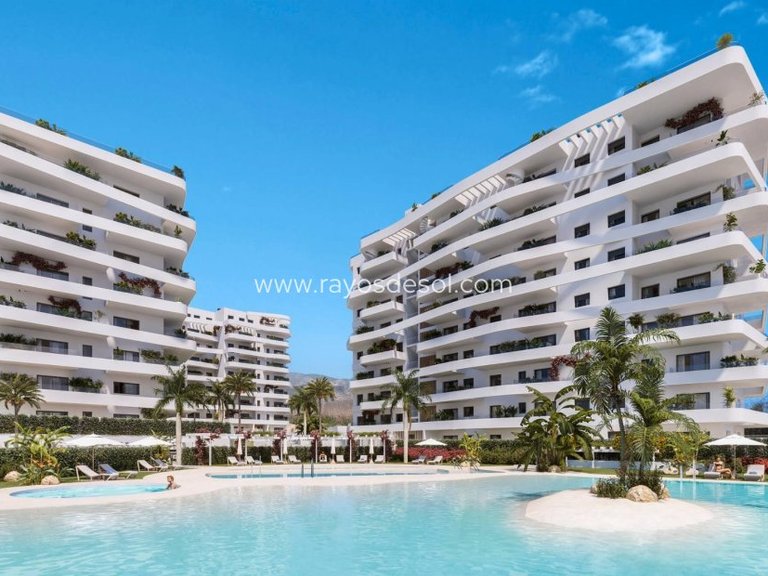 Apartment for Sale in Villajoyosa, Alicante 3