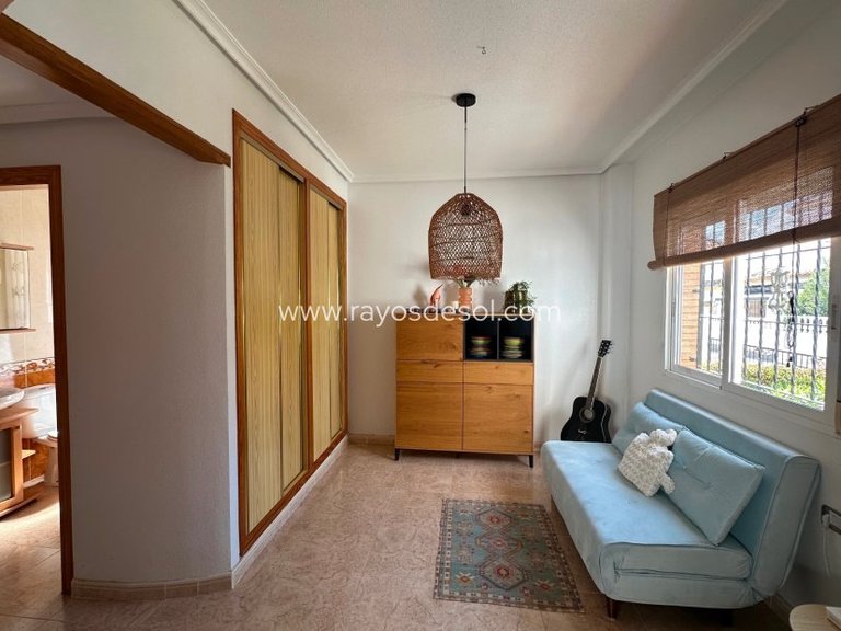 Villa for Sale in Guardamar Del Segura, Alicante 11