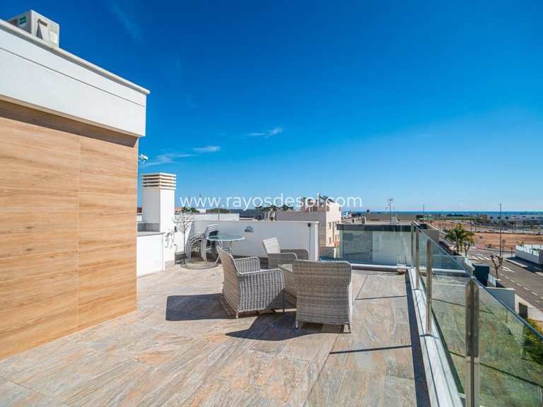 Villa for Sale in Pilar De La Horadada, Alicante 28