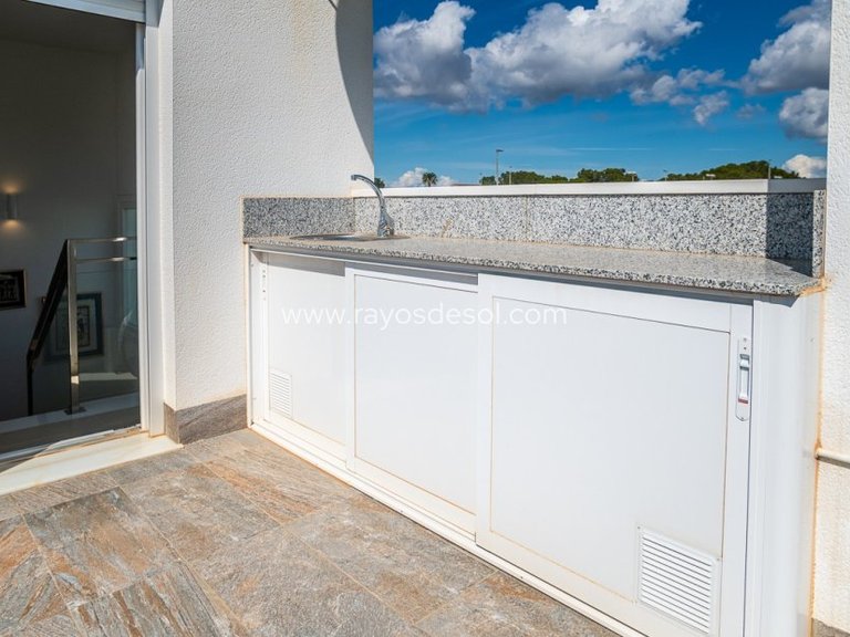 Villa for Sale in Pilar De La Horadada, Alicante 36