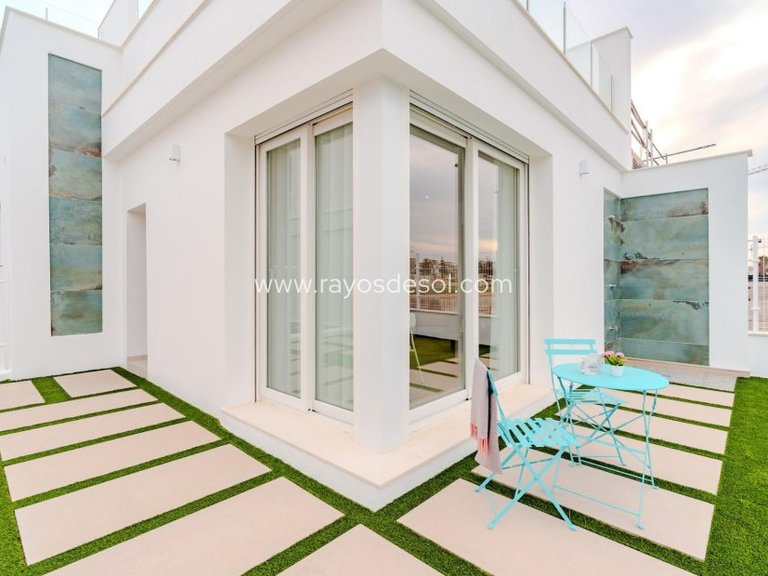 Villa for Sale in Los Alcazares, Murcia 8