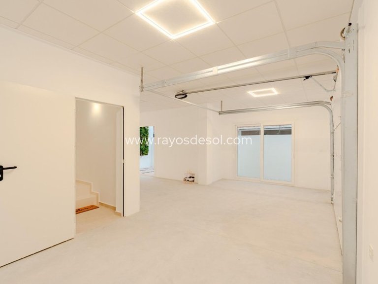 Villa for Sale in Los Alcazares, Murcia 34