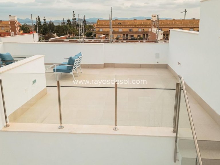 Villa for Sale in Los Alcazares, Murcia 37