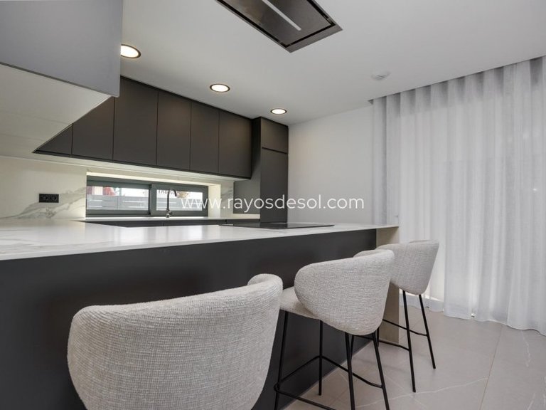 Villa for Sale in Torrevieja, Alicante 13