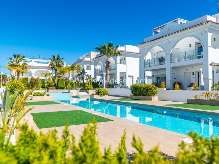Villa for Sale in Ciudad Quesada/rojales, Alicante 1