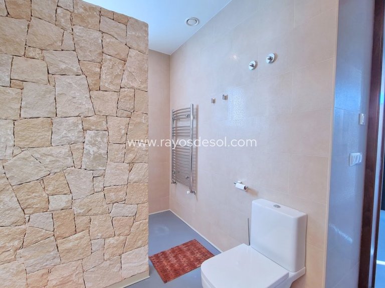 Villa for Sale in Los Alcazares, Murcia 13