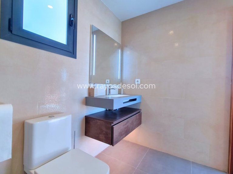 Villa for Sale in Los Alcazares, Murcia 22
