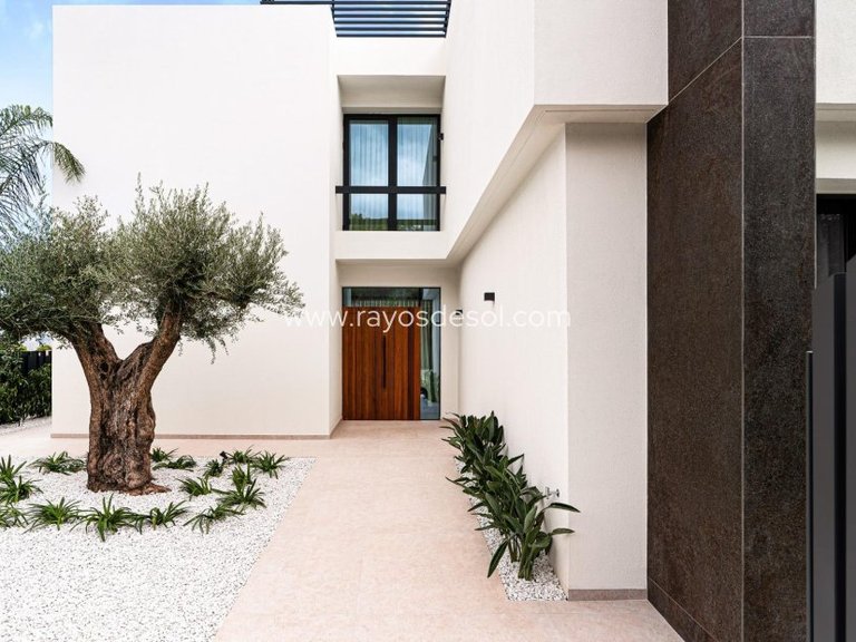 Villa for Sale in La Nucía, Alicante 23