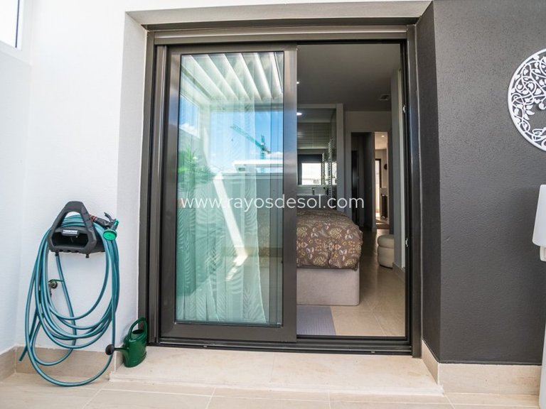 Apartment for Sale in Torrevieja, Alicante 41