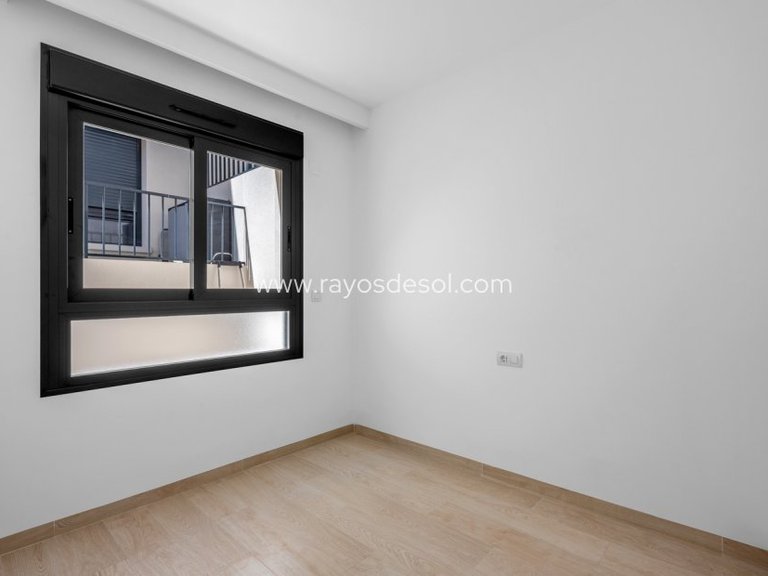 Apartment for Sale in San Miguel De Salinas, Alicante 8