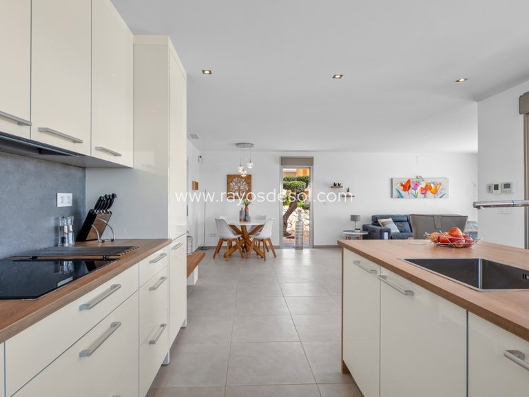Villa for Sale in La Marina, Alicante 11