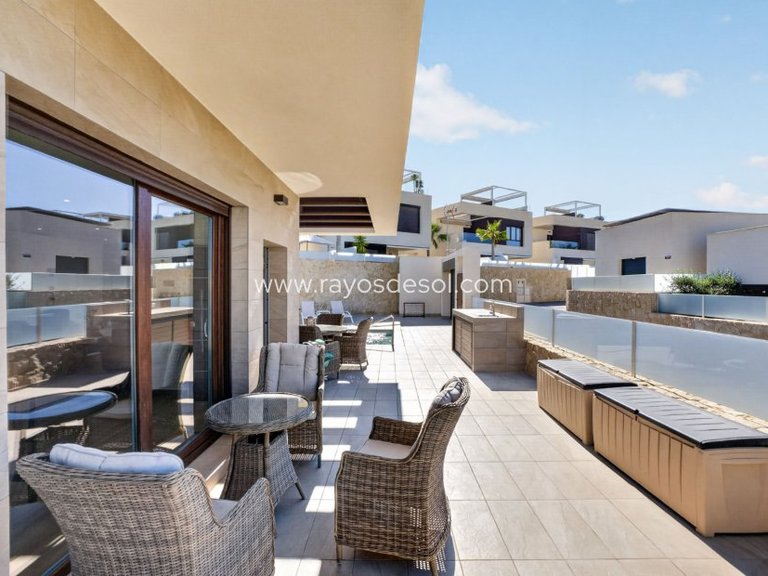 Villa for Sale in Ciudad Quesada/rojales, Alicante 24