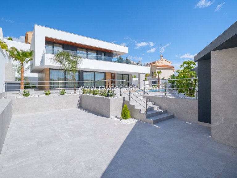 Villa for Sale in Ciudad Quesada/rojales, Alicante 4