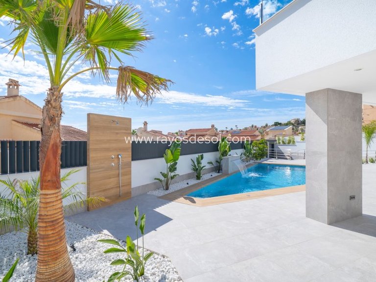 Villa for Sale in Ciudad Quesada/rojales, Alicante 10