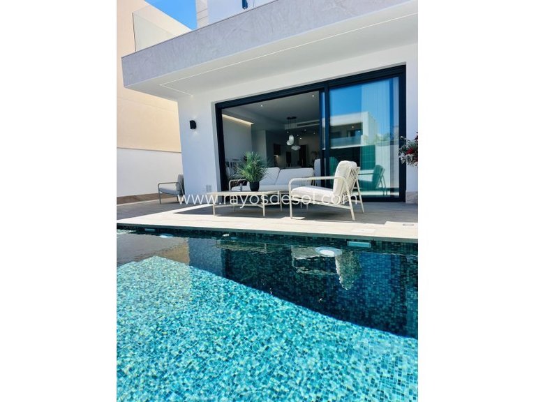 Villa for Sale in San Pedro Del Pinatar, Murcia 5