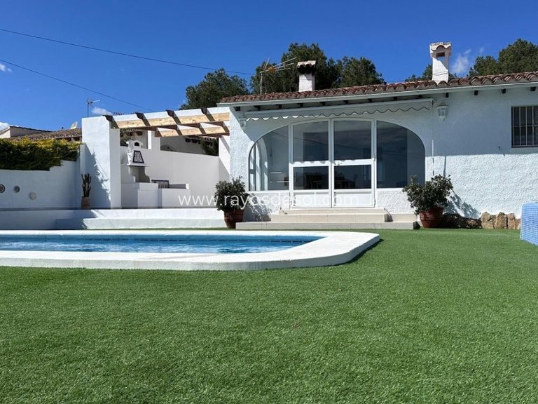 Villa for Sale in Moraira, Alicante 2